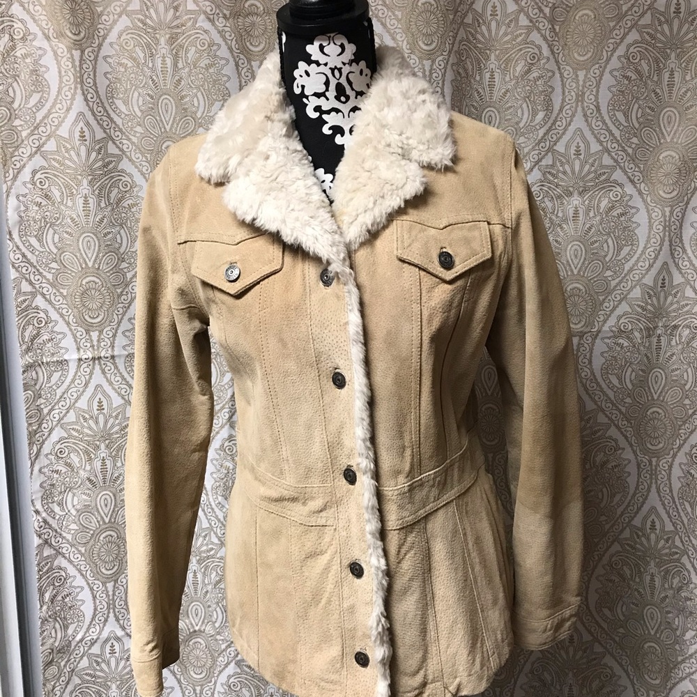 Wilson genuine leather, fur lined jacket. Medium.